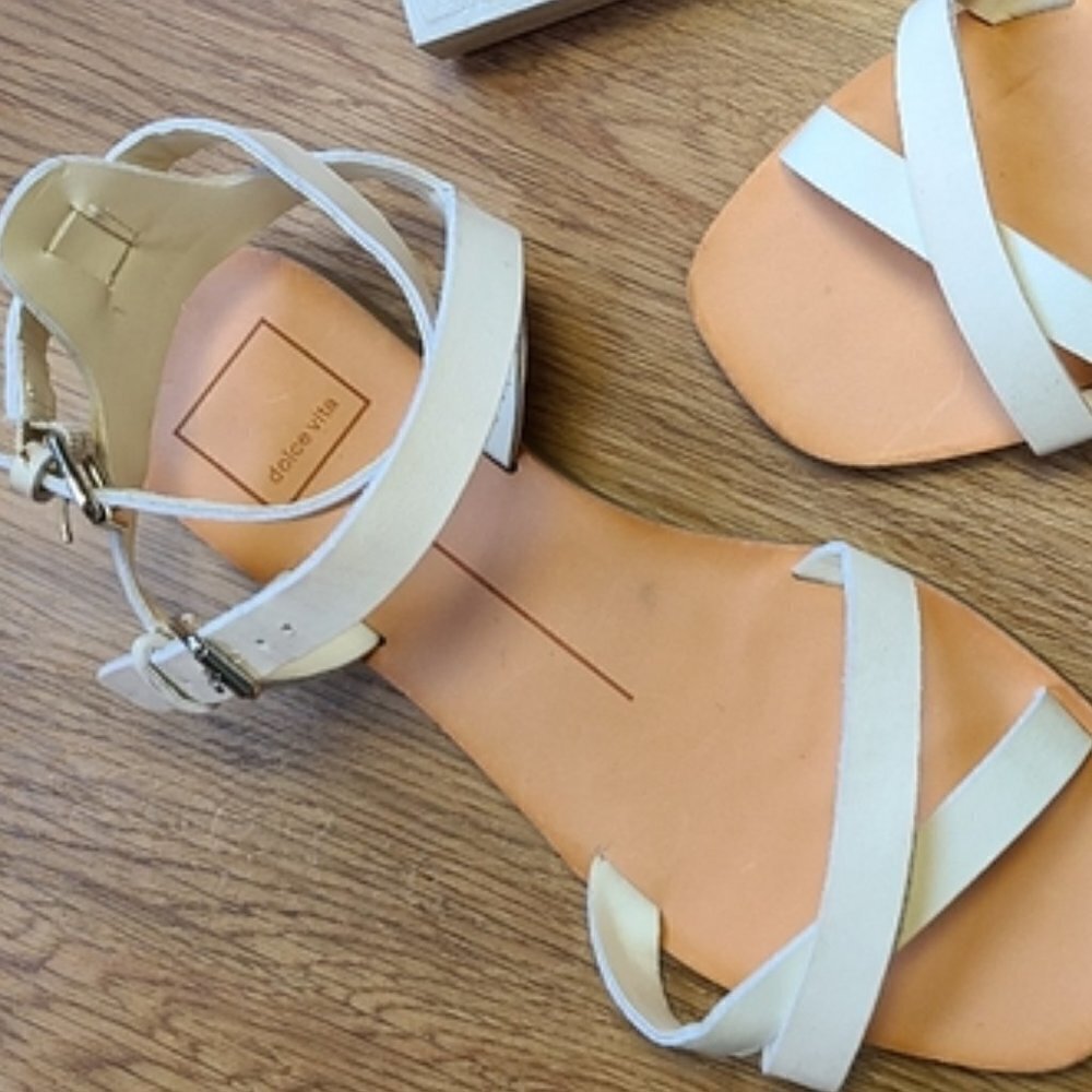DOLCE VITA Double Strap White Leather Flat Sandal new 6.5